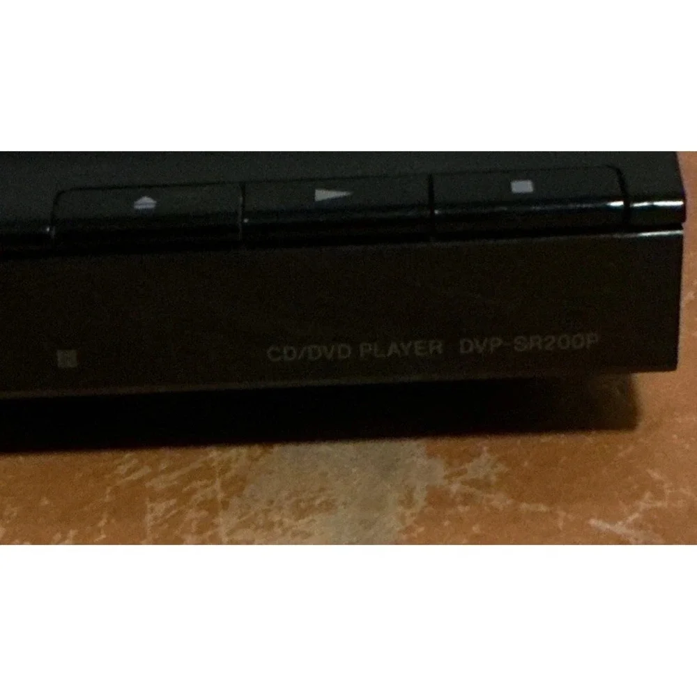 Sony DVP-SR200P‎ CD/DVD Player No Remote With Audio Cables, No Tested